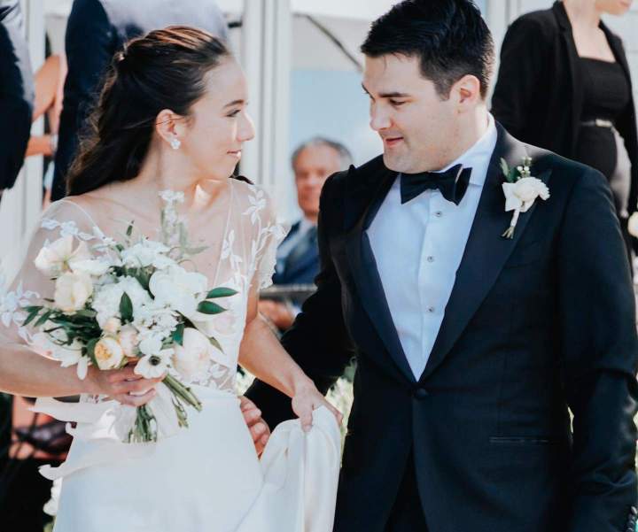 587C3B2C 6C3C 48C6 87F5 620401F2FDB8