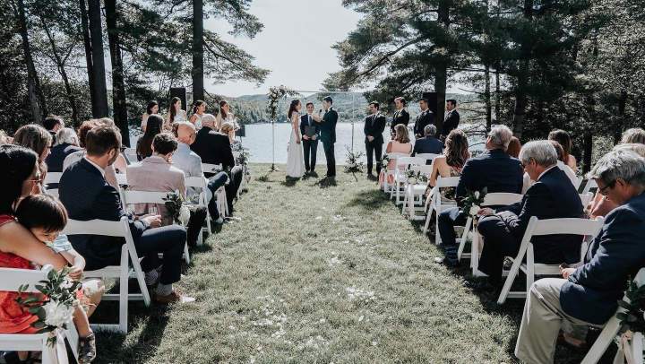 9400AD1C CA55 4A69 BC88 F44191D2EC68