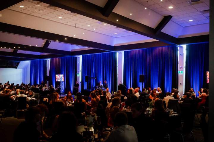 Célébration d'une soirée thématique